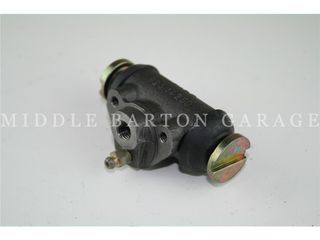 FRONT WHEEL CYLINDER 600D aft '65/850